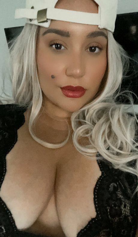 morenita free nudes star galleries