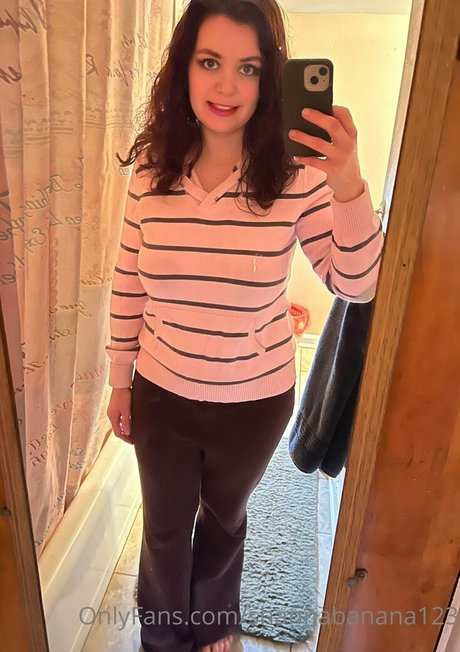 busty bbw onlyfans art nude archive