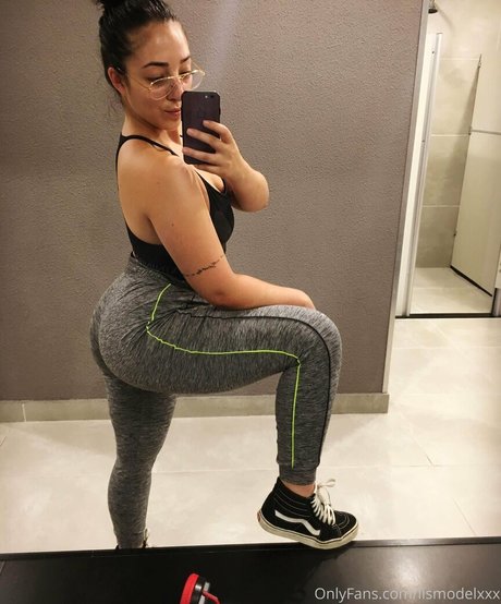 lismodelxxx model hd image