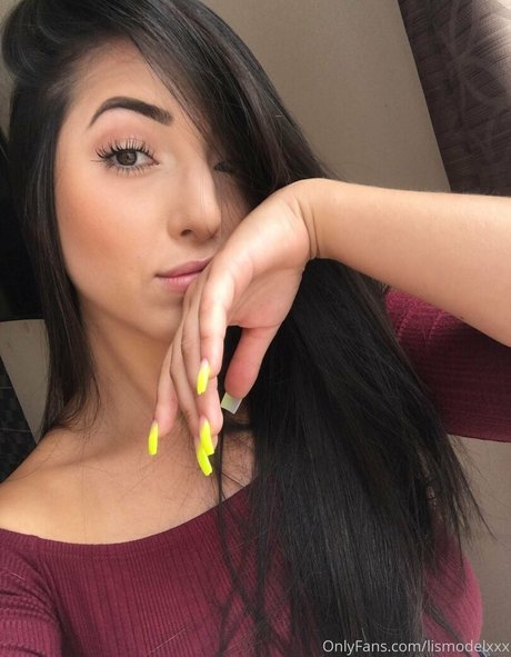 lismodelxxx model perfect pictures