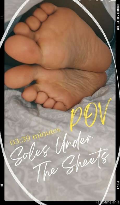 feetofmelanie sexy actress pics