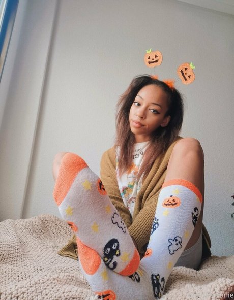 blonde tattoos onlyfans nude pictures