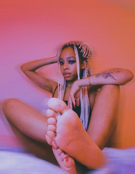 feetofmelanie model porn galleries