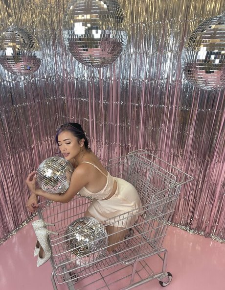 blonde milf big tits onlyfans free xxx image