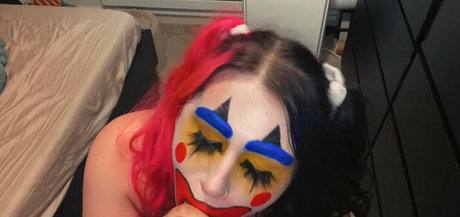 smollbabeyfree pretty actress photo