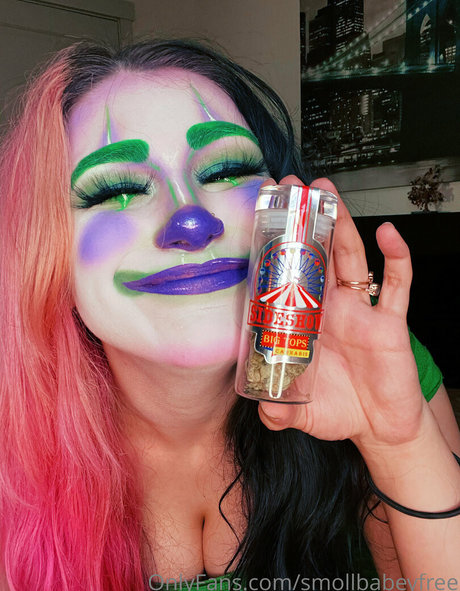 smollbabeyfree pornstar nude photo