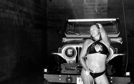 halfadime86 model top photos