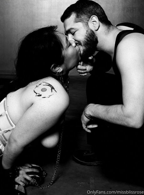 Missblissrose exclusive pornstar archive