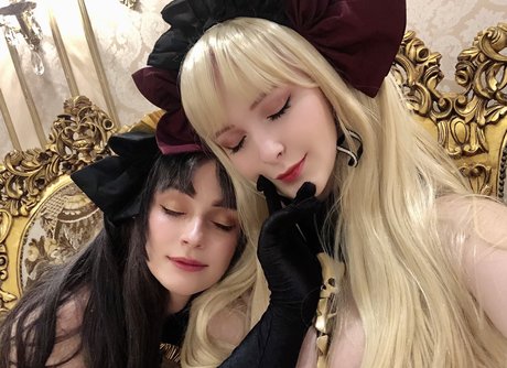 mirror selfie onlyfans free xxx picture