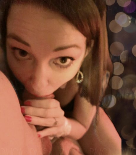 sexycamgirllive model photos