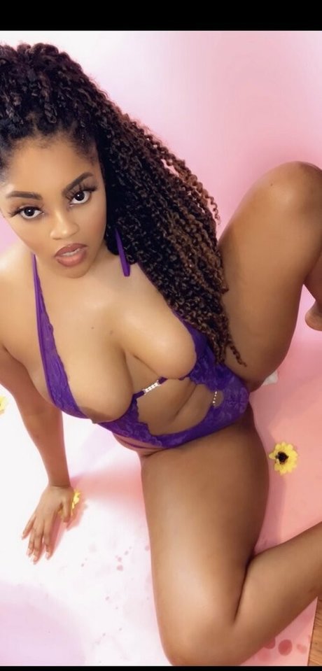 katheartwell model nice photo