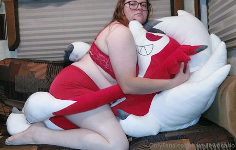 lukeylewdcario model xxx gallery