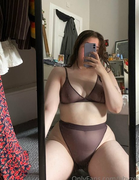 bbyzel pornstar exclusive archive