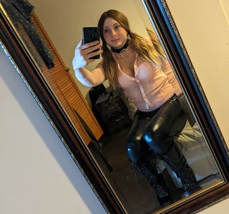 blonde milf big tits onlyfans porn pic