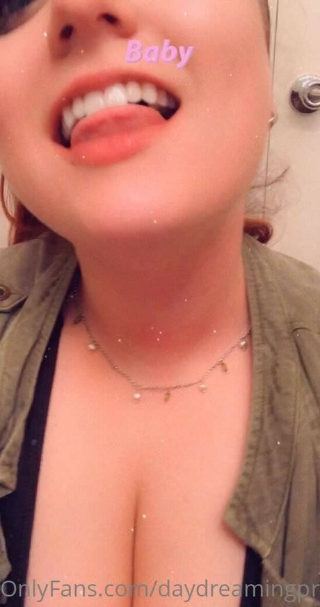 blonde babe onlyfans free galleries