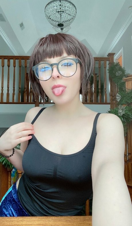 itsarice model adult photos