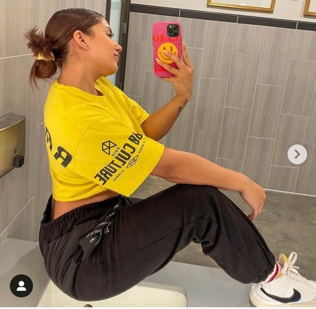 Sweetsammie model nice img