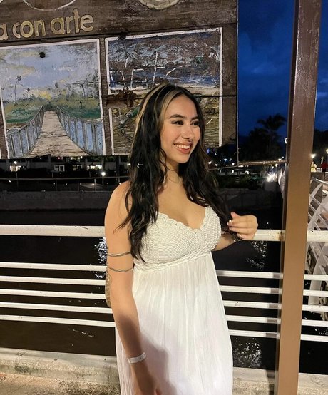 Sisterbryana nude actress image