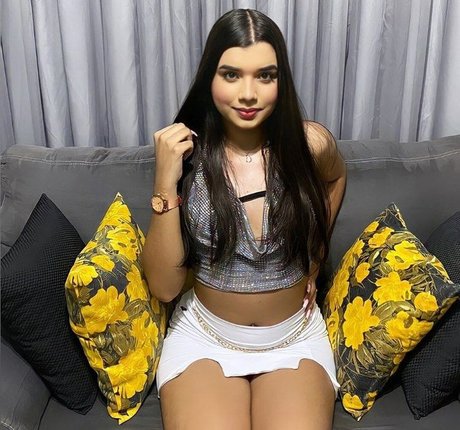 Arielly Bonatti perfect pornstar pics