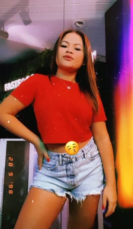 Tamires Nascimento Photo Gallery