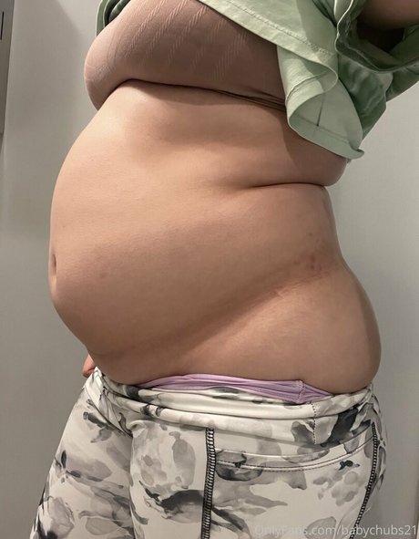 chubby kitty onlyfans exclusive images