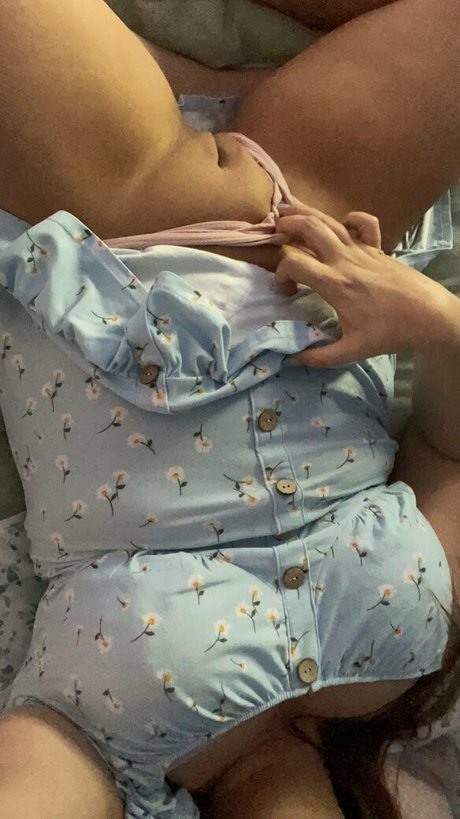 Emilygoodandterrible sex model photo