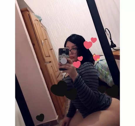 Pekeasmr pornstar hot image