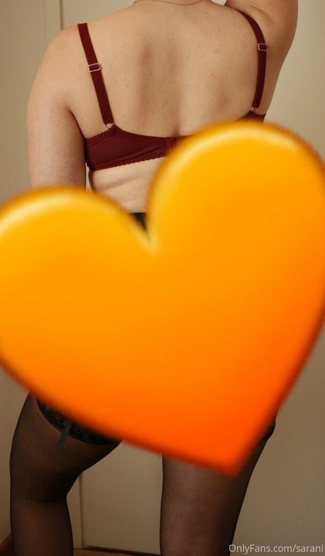 sarani model pretty pic