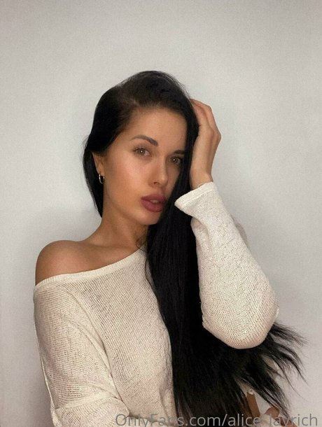 alice layrich model free image