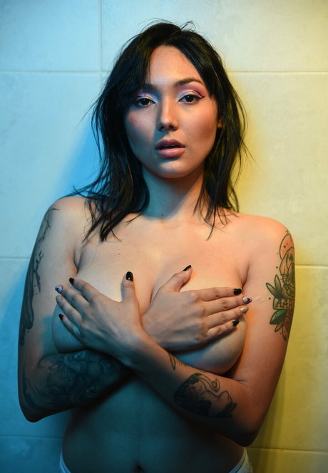 busty solo onlyfans hot sexy img