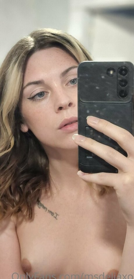 msdeliaxo nude pornstar gallery