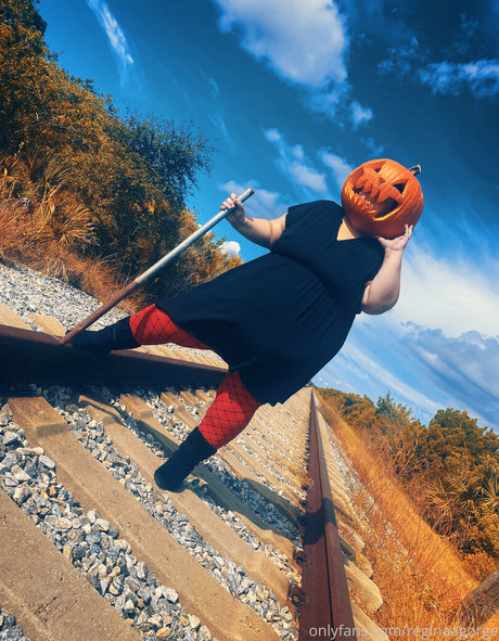 reginaagorge star nudes pictures