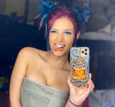 Jaclynn Crooks star art img