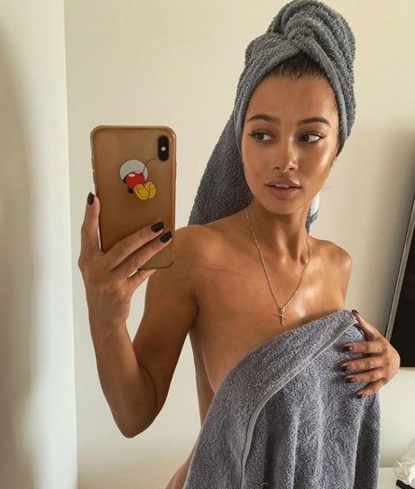 Vera Eremeychuk pornstar art pictures