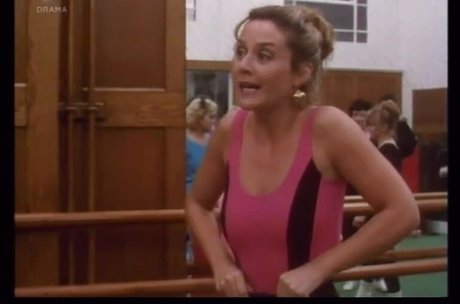 Amanda Burton model best pic