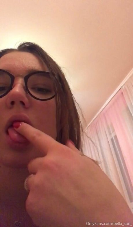 bella sun_ perfect star pics