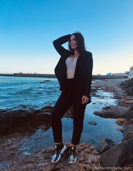 bella sun_ star hot pic