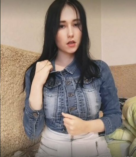 virtualgirlfriend33 model pornographic pic