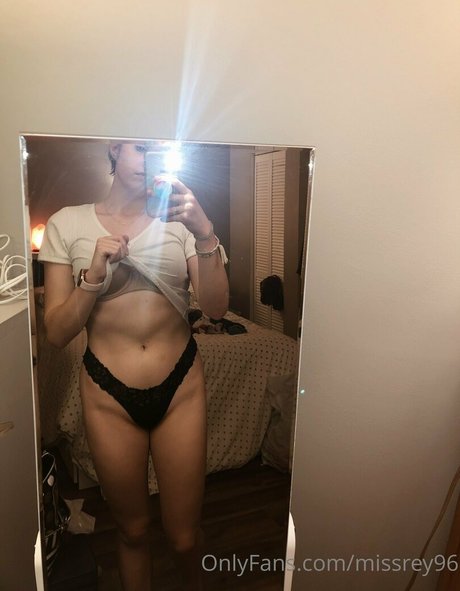 missrey96 star pictures