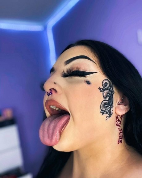 japanese milf onlyfans hd photos