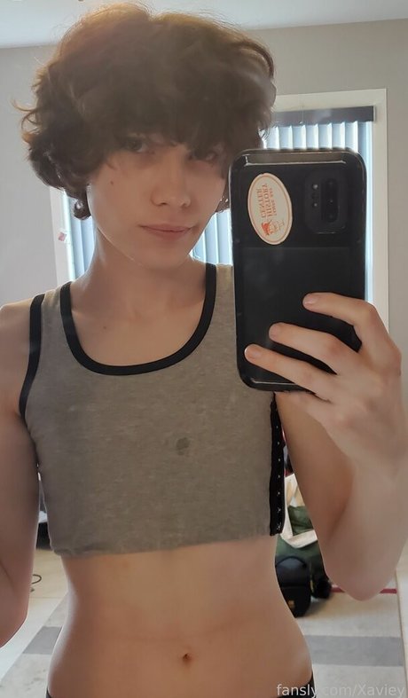 Xaviey perfect star photo