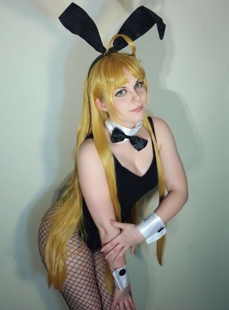 Abi Aikou adult star pics