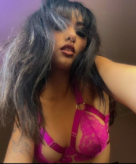 Arivalilith star naked gallery