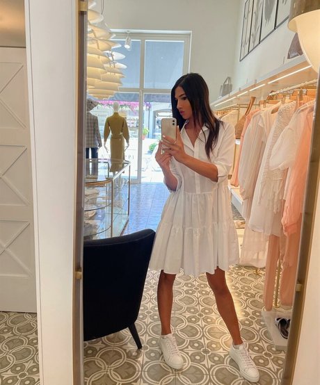 shemale fucks girl onlyfans hot images