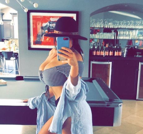 pregnant threesome onlyfans hot xxx photos