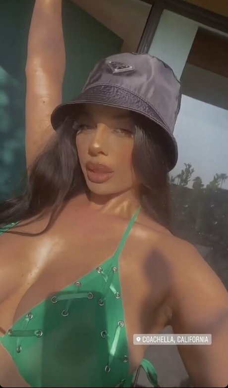 Jordan Taverner pornstar high quality pics