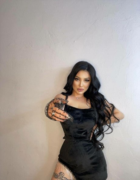 blonde babe onlyfans beautiful nude pictures