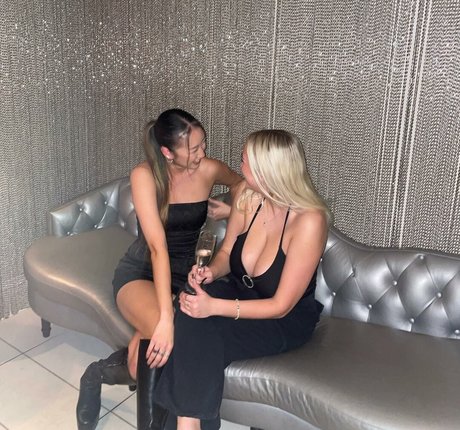 Holly Youpa sex pornstar images