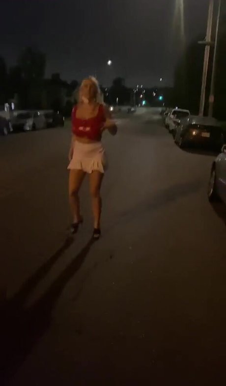 Holly Youpa nudes actress archive