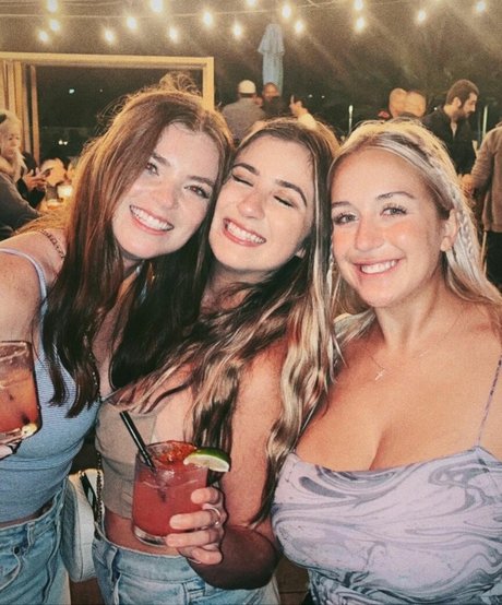 Holly Youpa high quality actress gallery